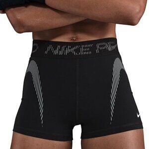 NWT Nike Pro 3 Inch Graphic Training Shorts, Size Small, Black/Gray/White